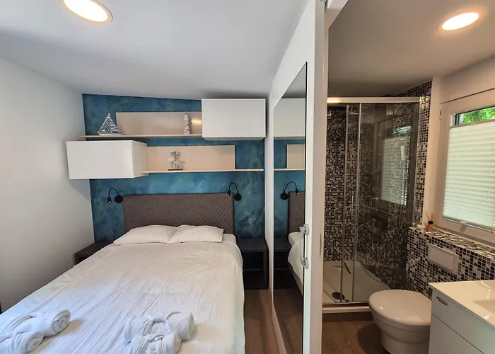Miniatura Luxury Mobile In Camp Oaza Mira 아파트 *